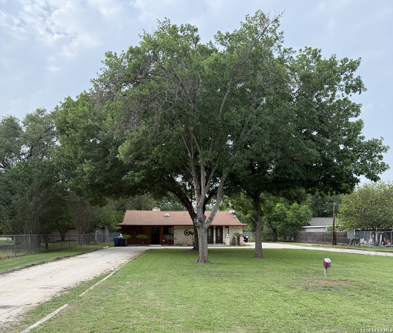 4139 Chandler Road San Antonio, TX 78222 - Photo 4 of 9
