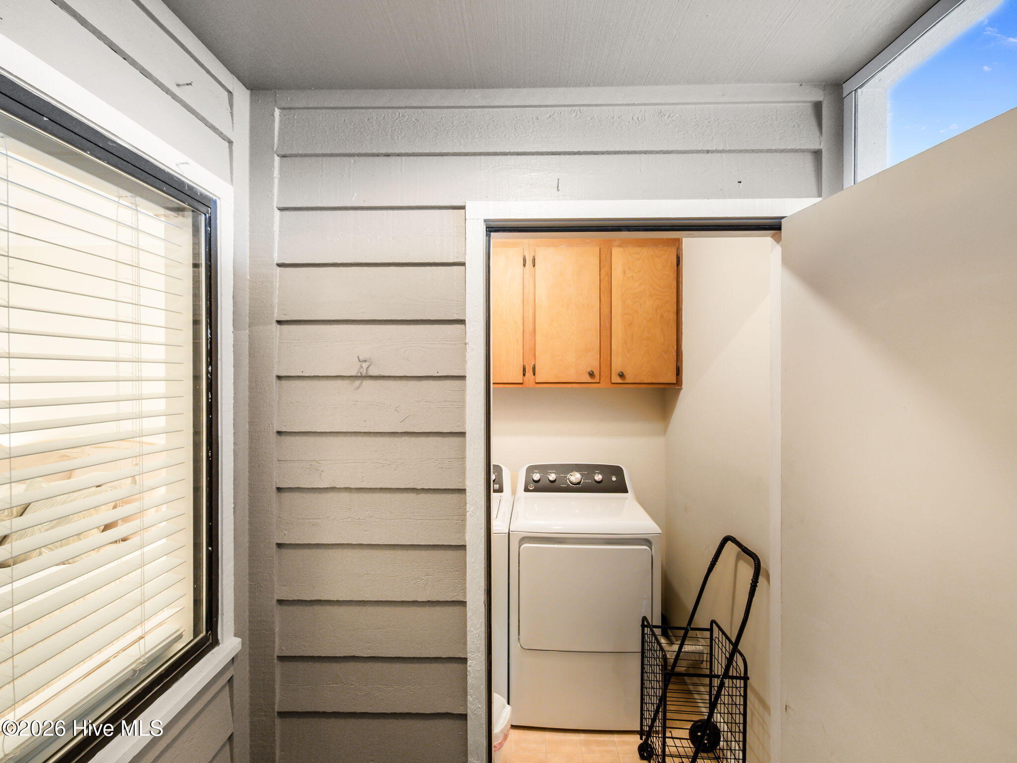 2308 West Fort Macon Road, Unit 204H Atlantic Beach, NC 28512 - Photo 40 of 83 Laundry