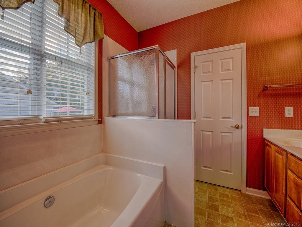 150 Cottage Ridge Road Fletcher, NC 28732 - Photo 16 of 24