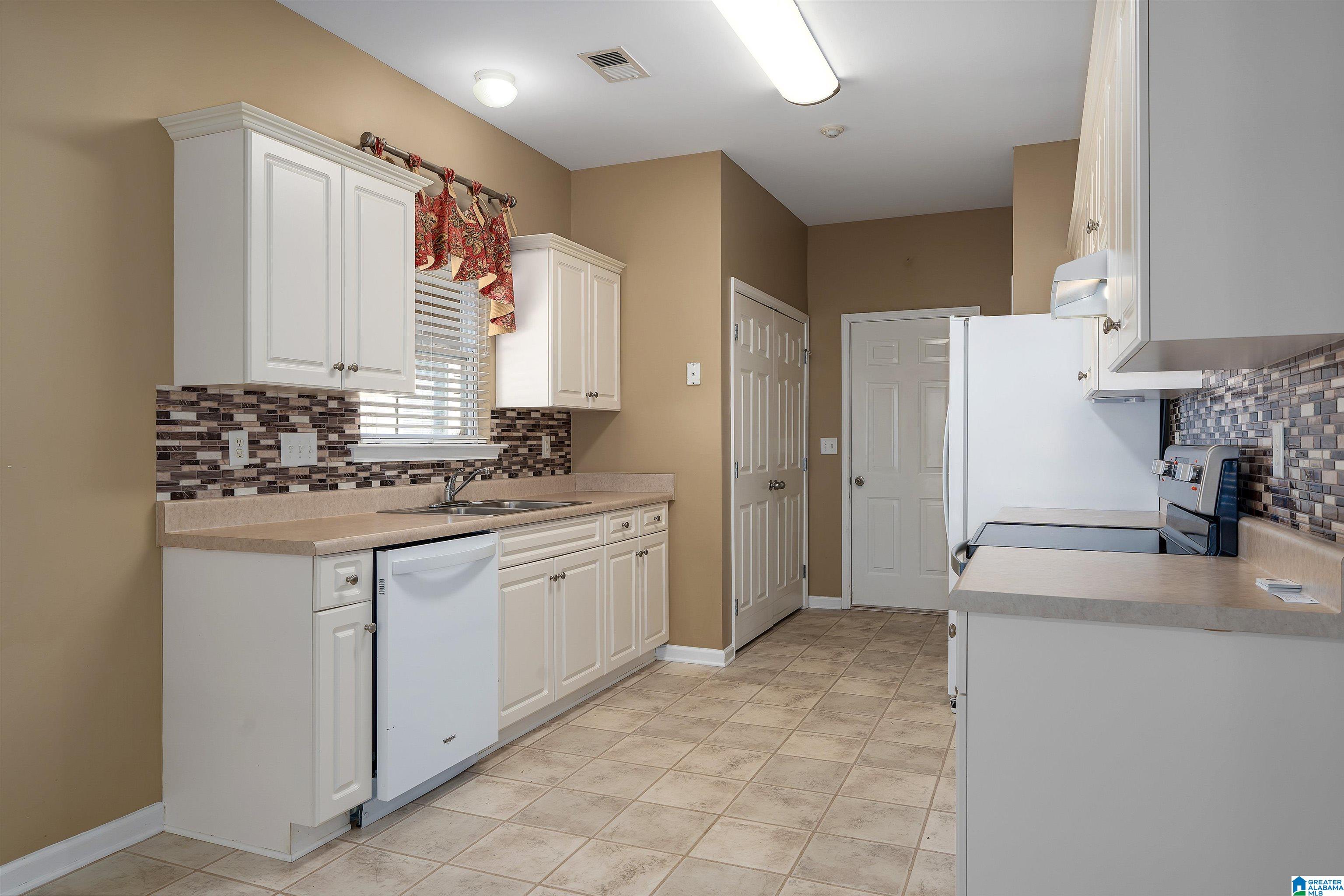 970 Wren Way Mount Olive, AL 35117 - Photo 11 of 28
