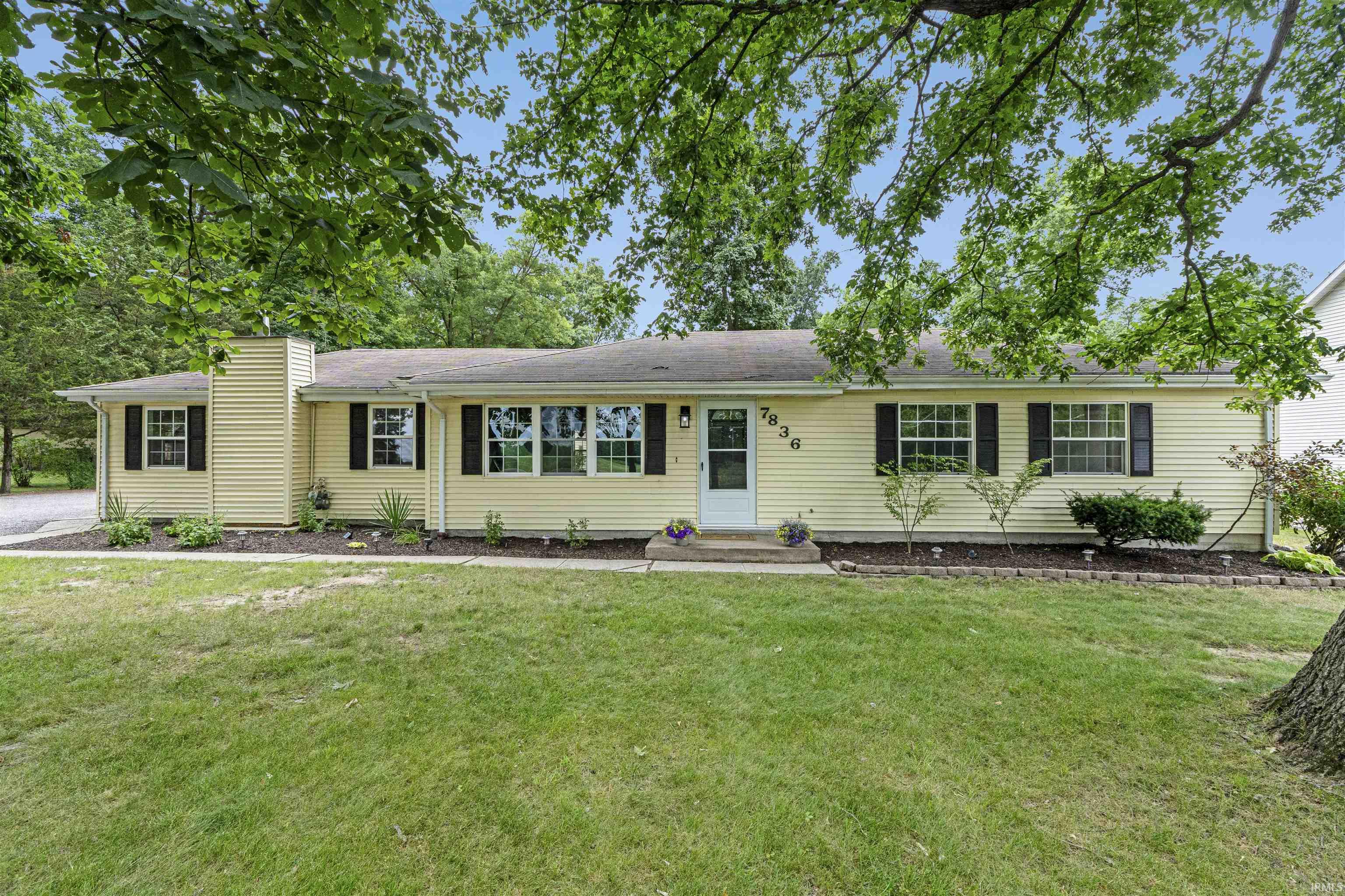 7836 Rothman Road Fort Wayne, IN 46835 - Photo 1 of 26