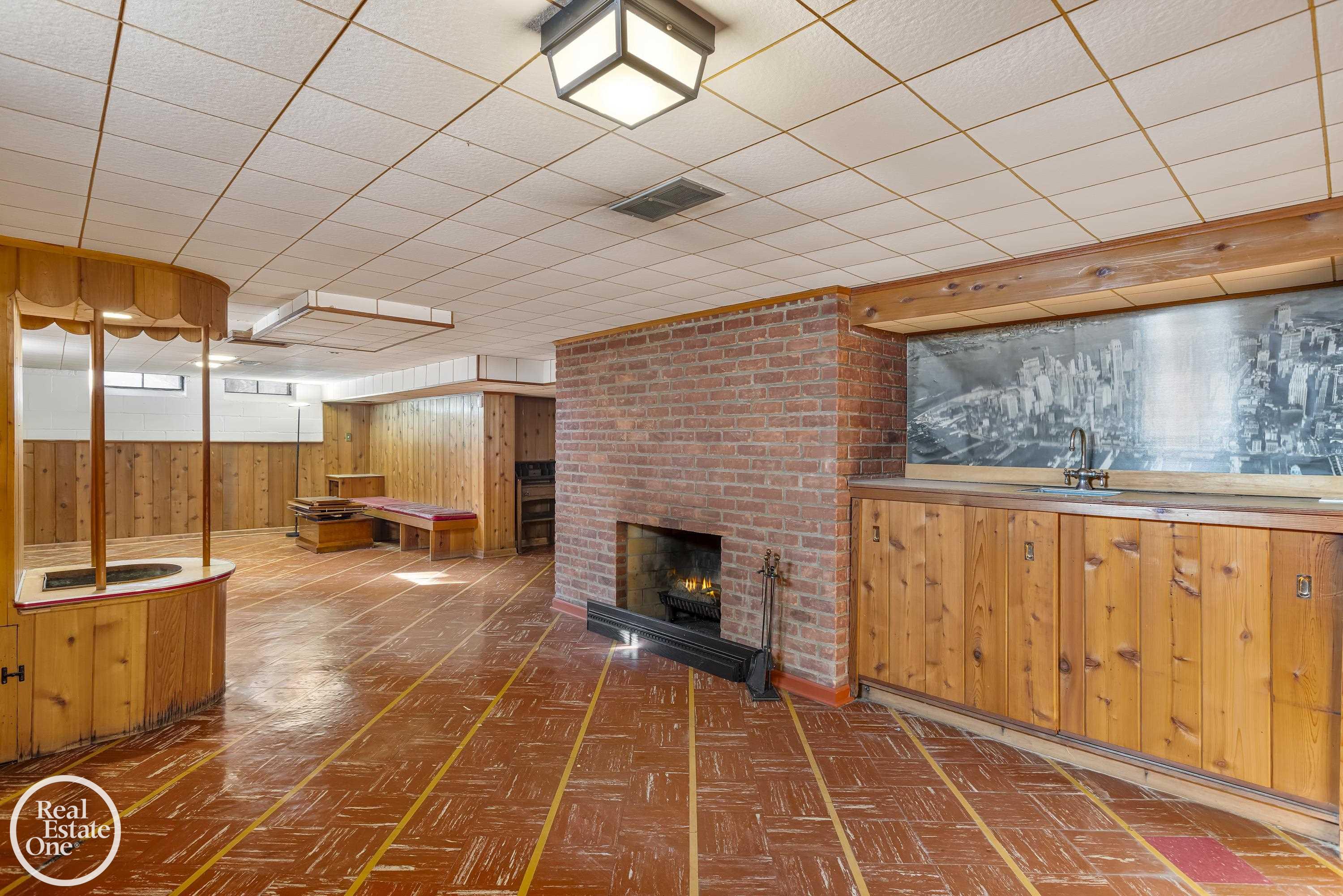 1487 North Renaud Road Grosse Pointe Woods, MI 48236 - Photo 29 of 42