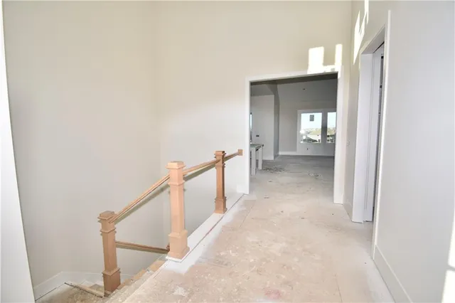 $869,000 | 8308 Northeast 76th Terrace, Kansas City, MO 64158