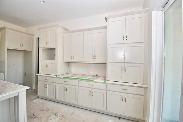 $869,000 | 8308 Northeast 76th Terrace, Kansas City, MO 64158