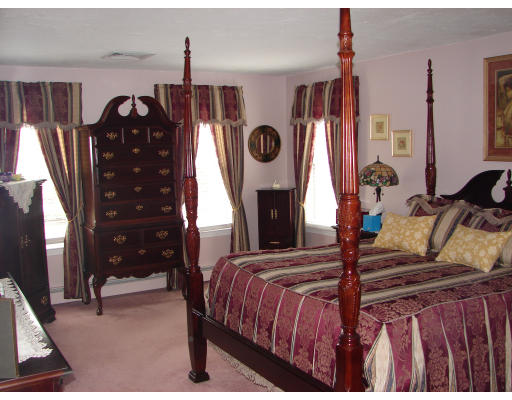 60 Harding Street Milford, MA 01757 - Photo 16 of 22 Gallery Image 16