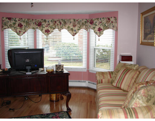60 Harding Street Milford, MA 01757 - Photo 8 of 22 Gallery Image 8