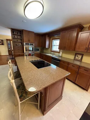 $299,900 | 407 Eichelberger Avenue, Montevideo, MN 56265