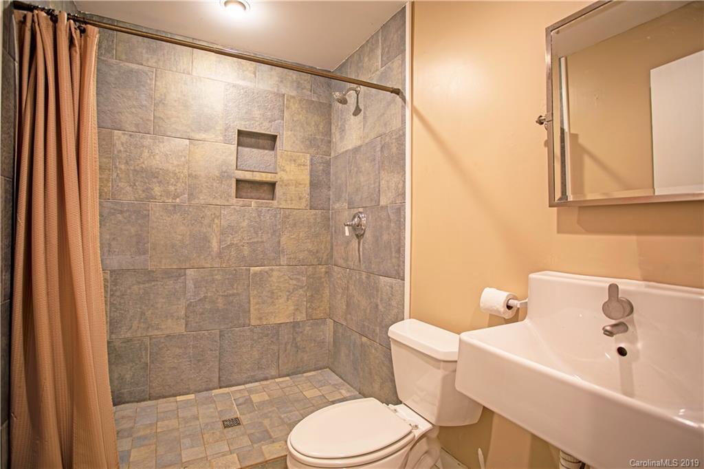 661 Buckner Branch Road Mars Hill, NC 28754 - Photo 19 of 31 Gallery Image 19
