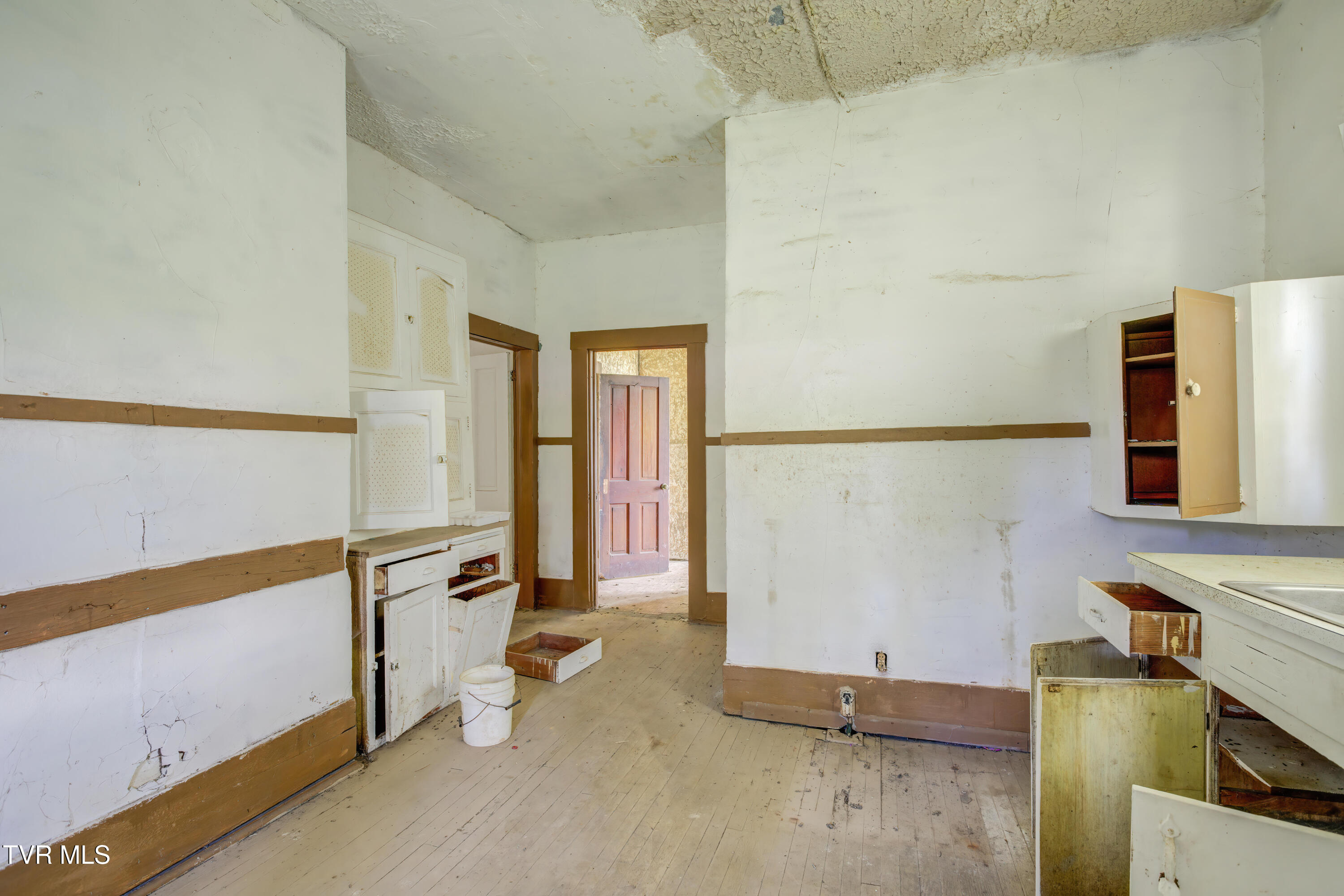 101 Shell Road, Unit 101 Jonesborough, TN 37659 - Photo 16 of 31 101 Shell Road (16)