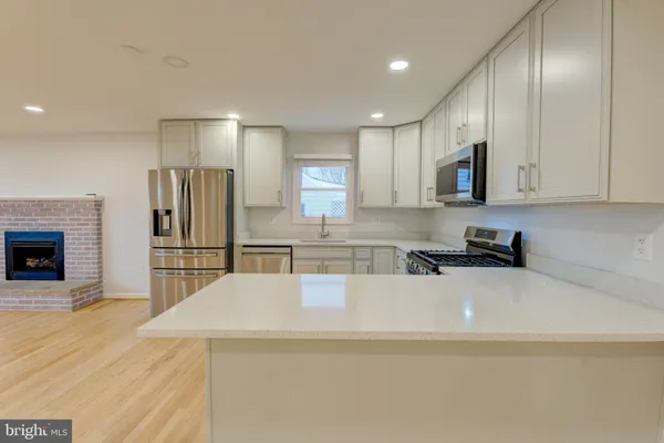 $4,000 | 336 Lincoln Avenue, Rockville, MD 20850