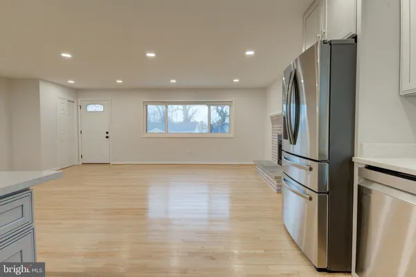 $4,000 | 336 Lincoln Avenue, Rockville, MD 20850