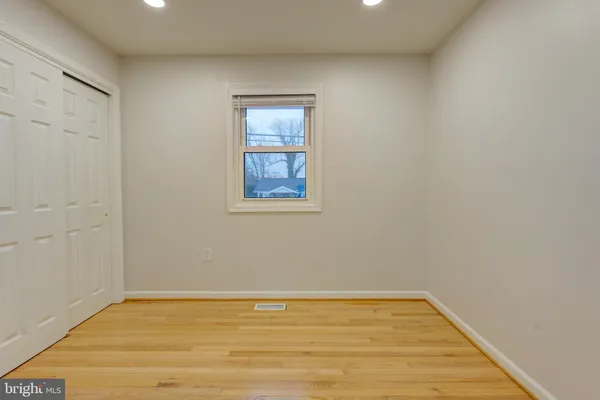 $4,000 | 336 Lincoln Avenue, Rockville, MD 20850