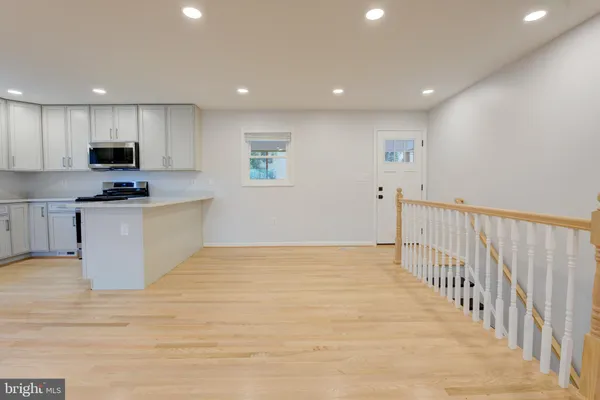 $4,000 | 336 Lincoln Avenue, Rockville, MD 20850