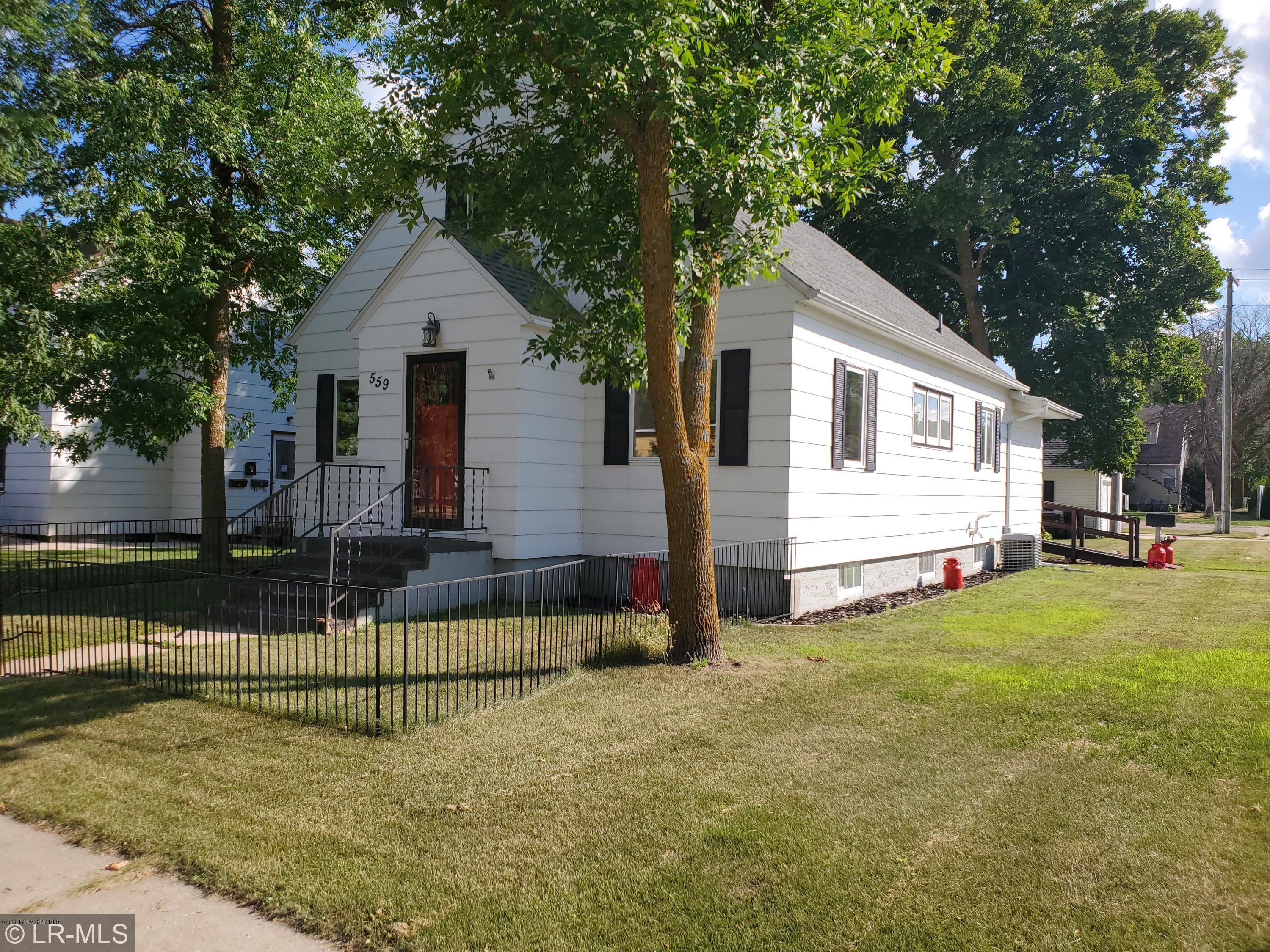 559 2nd Street Southwest Perham, MN 56573 - Photo 1 of 1 Gallery Image 1