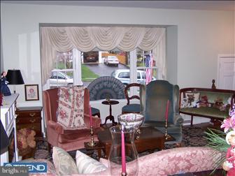 1275 Irma Road Warminster, PA 18974 - Photo 3 of 5 Living Room