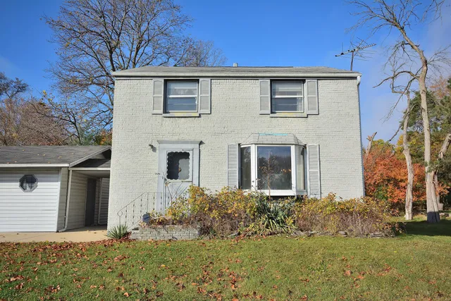 $425,000 | 2365 North Calhoun Road, Brookfield, WI 53045