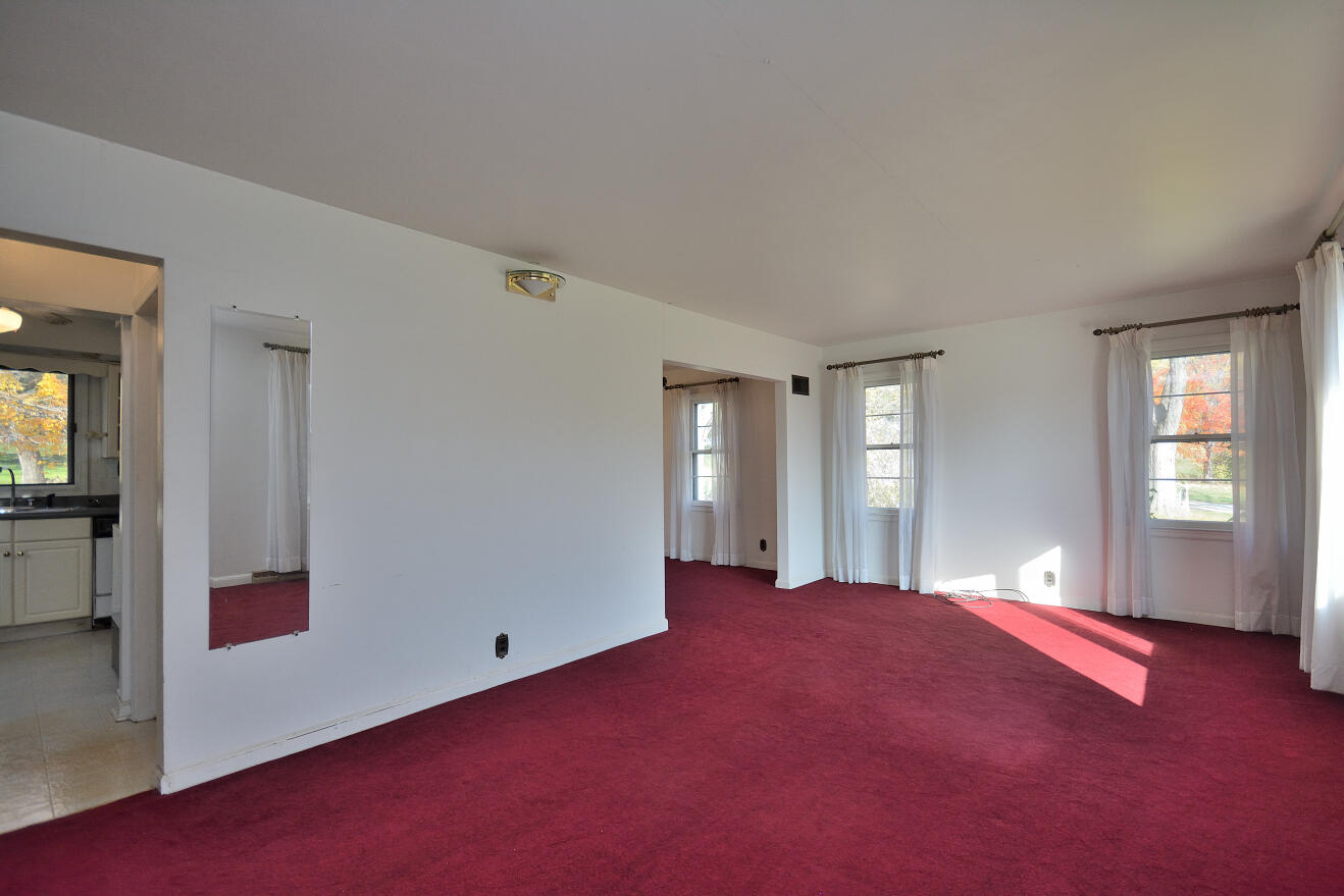 2365 North Calhoun Road Brookfield, WI 53045 - Photo 15 of 33 DSC_0016_1716