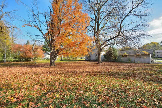 $425,000 | 2365 North Calhoun Road, Brookfield, WI 53045