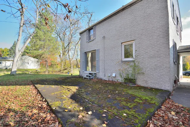 $425,000 | 2365 North Calhoun Road, Brookfield, WI 53045