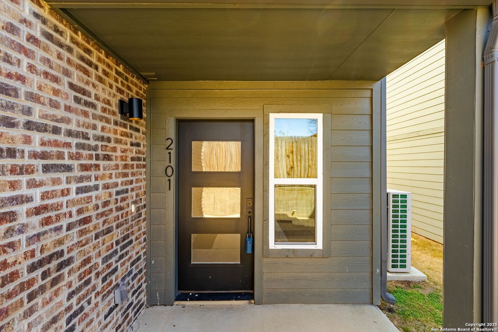419 Ira Avenue, Unit 2101 San Antonio, TX 78209 - Photo 2 of 23 a view of front door