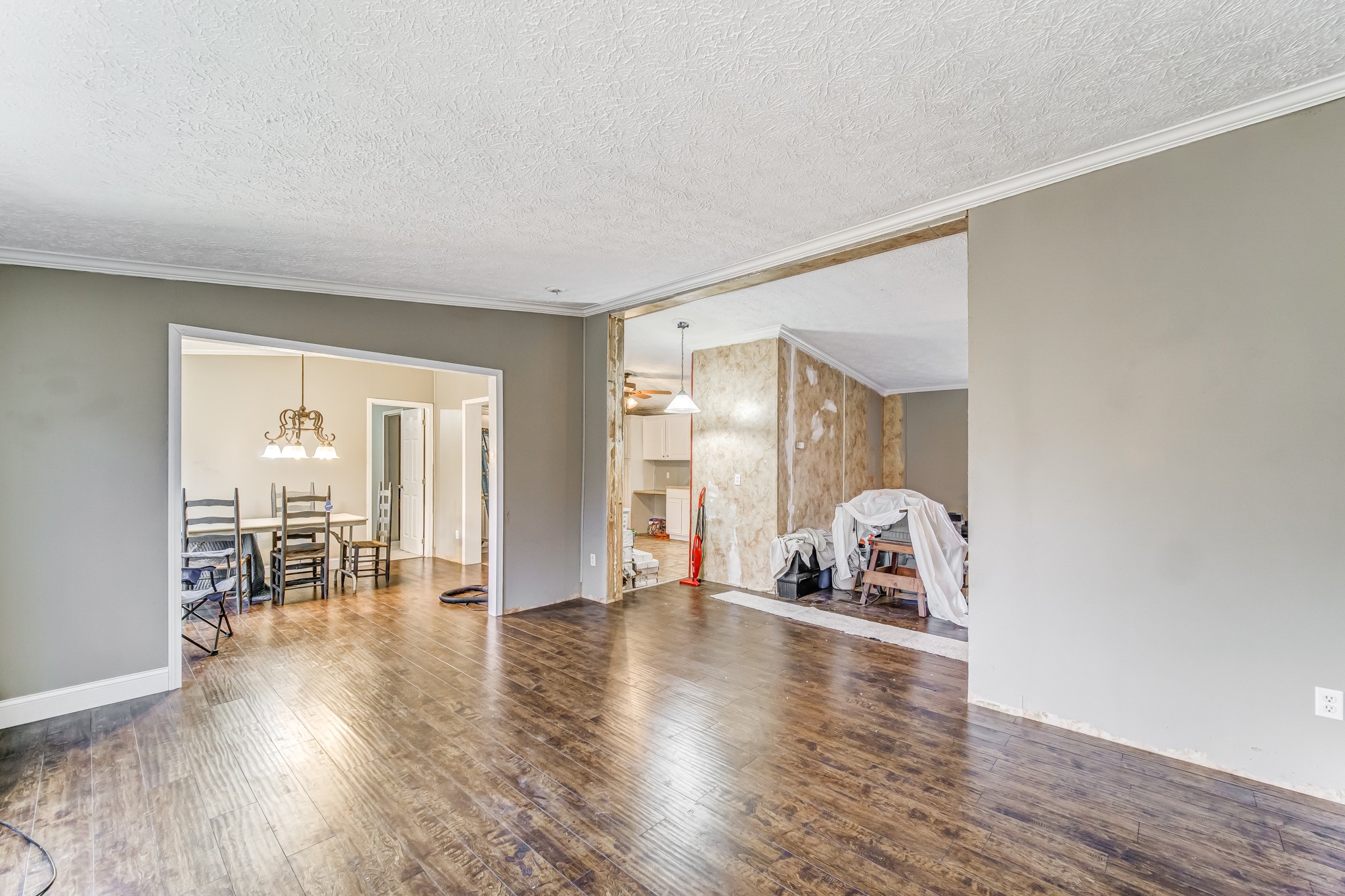 1077 Hamilton Chambers Road Lebanon, TN 37087 - Photo 12 of 29 a view of a livingroom with furniture and wooden floor
