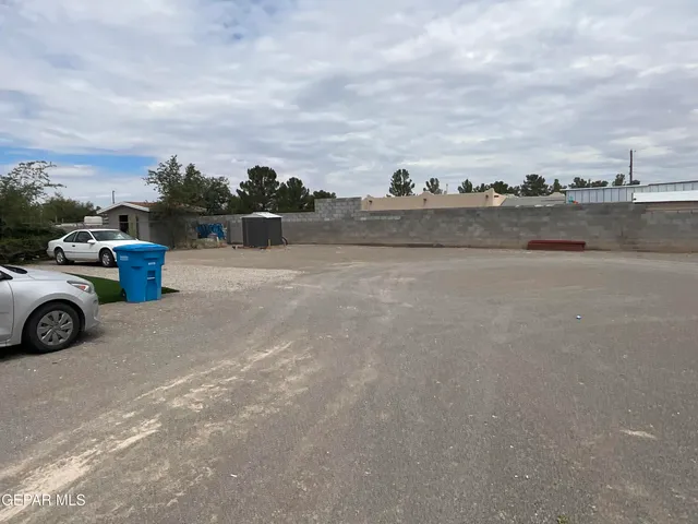 a view of a terrace view