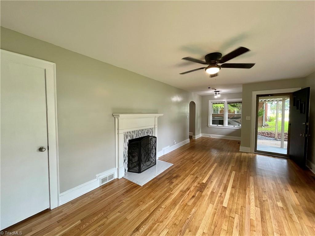 925 Cliff Road Asheboro, NC 27203 - Photo 11 of 34 Gallery Image 11