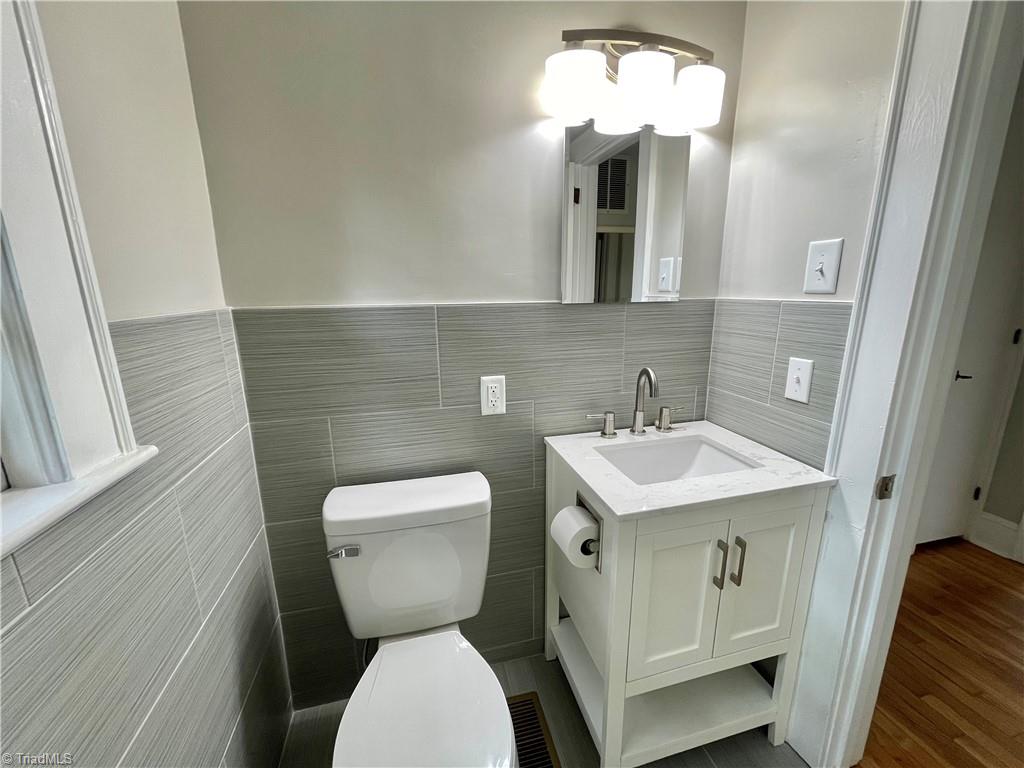 925 Cliff Road Asheboro, NC 27203 - Photo 23 of 34 Gallery Image 23