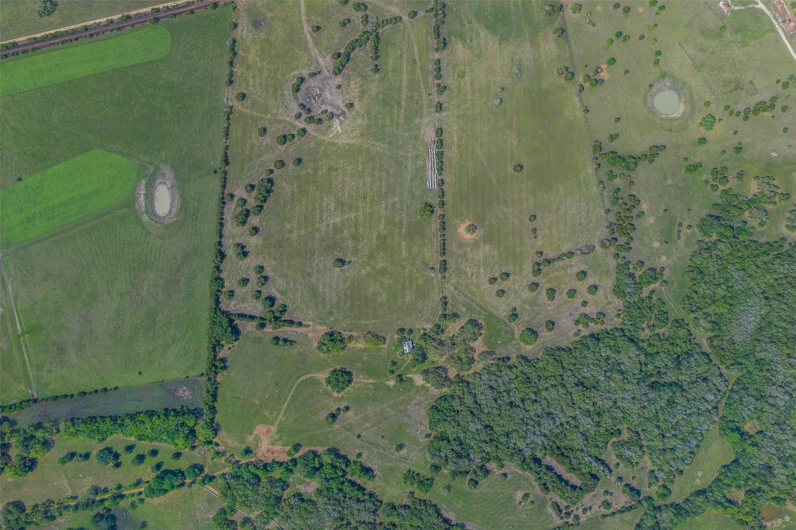 5930 Highway 237 Round Top, TX 78954 - Photo 11 of 34