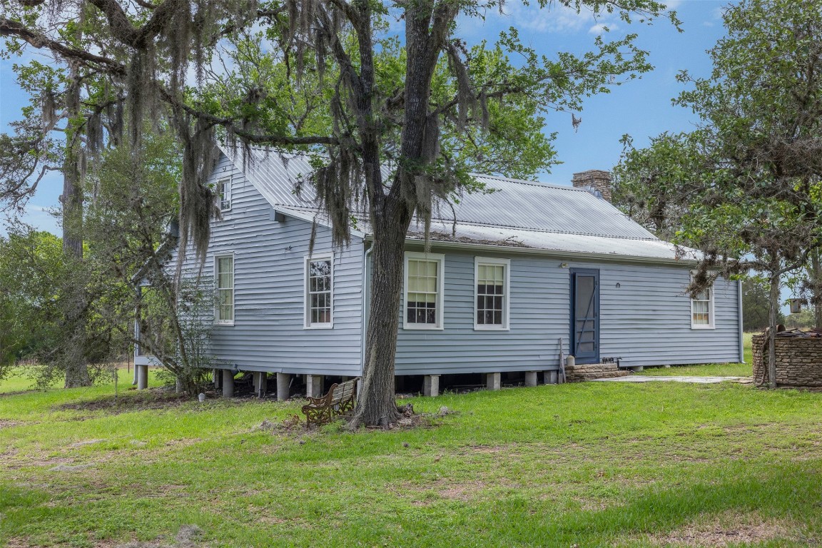 5930 Highway 237 Round Top, TX 78954 - Photo 3 of 34