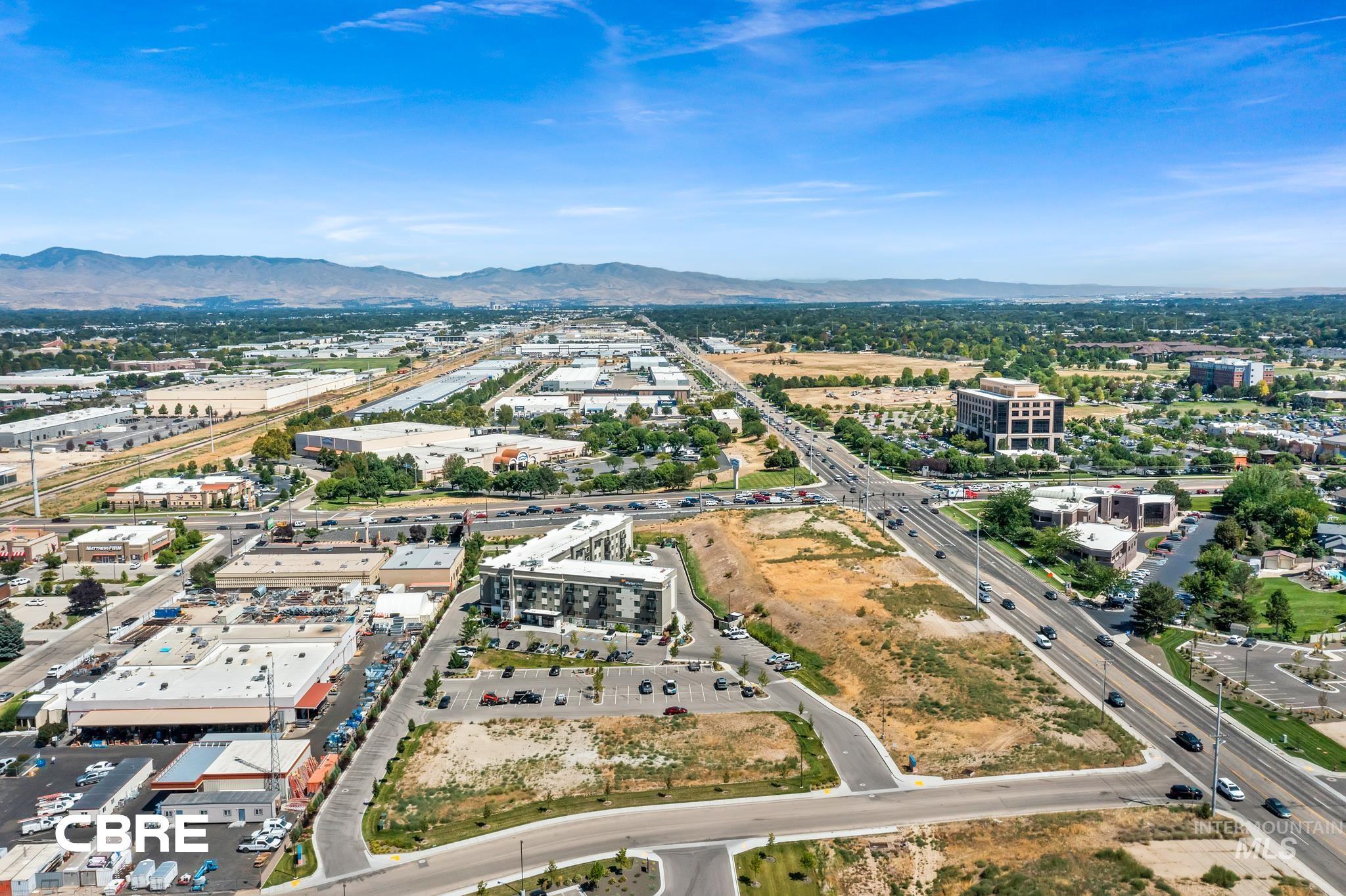 3070 East Franklin Road Meridian, ID 83642 - Photo 8 of 18 View of urban area with mountains