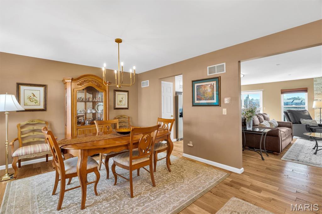 3572 Pearson Pointe Court St. Louis, MO 63129 - Photo 12 of 46