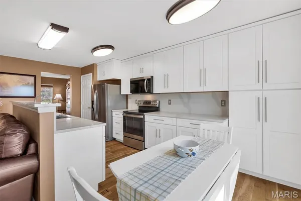 $294,900 | 3572 Pearson Pointe Court, St. Louis, MO 63129