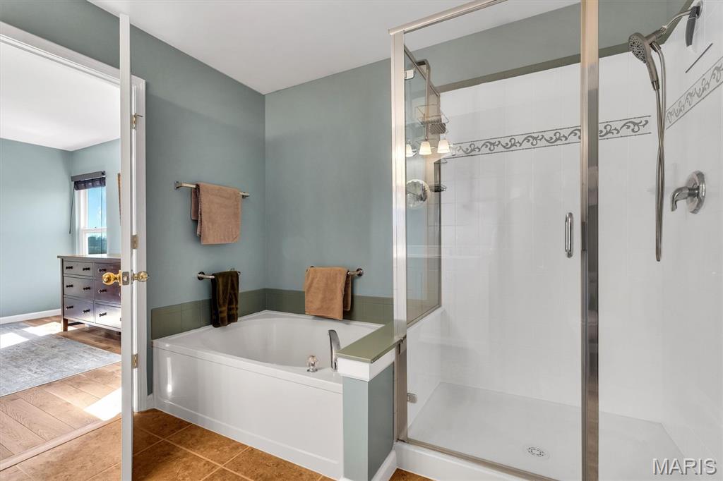 3572 Pearson Pointe Court St. Louis, MO 63129 - Photo 18 of 46