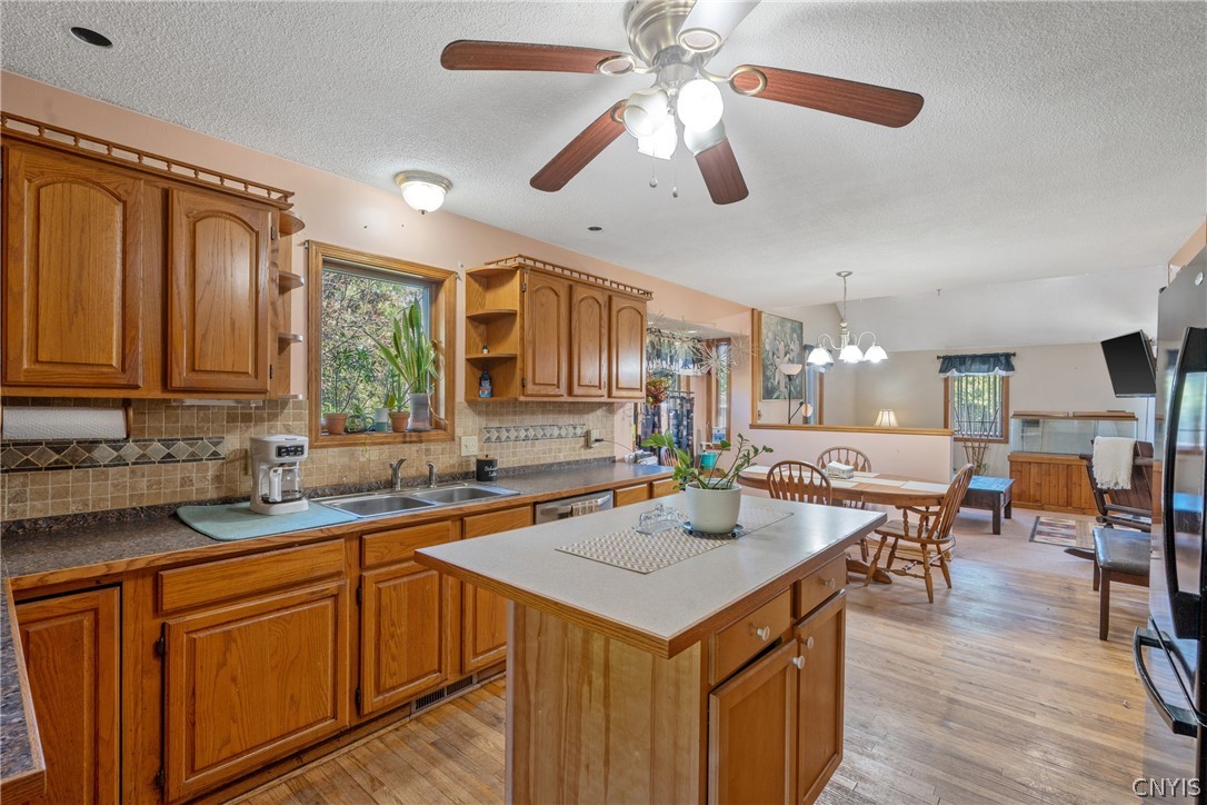 4735 Grange Road Clay, NY 13041 - Photo 14 of 44