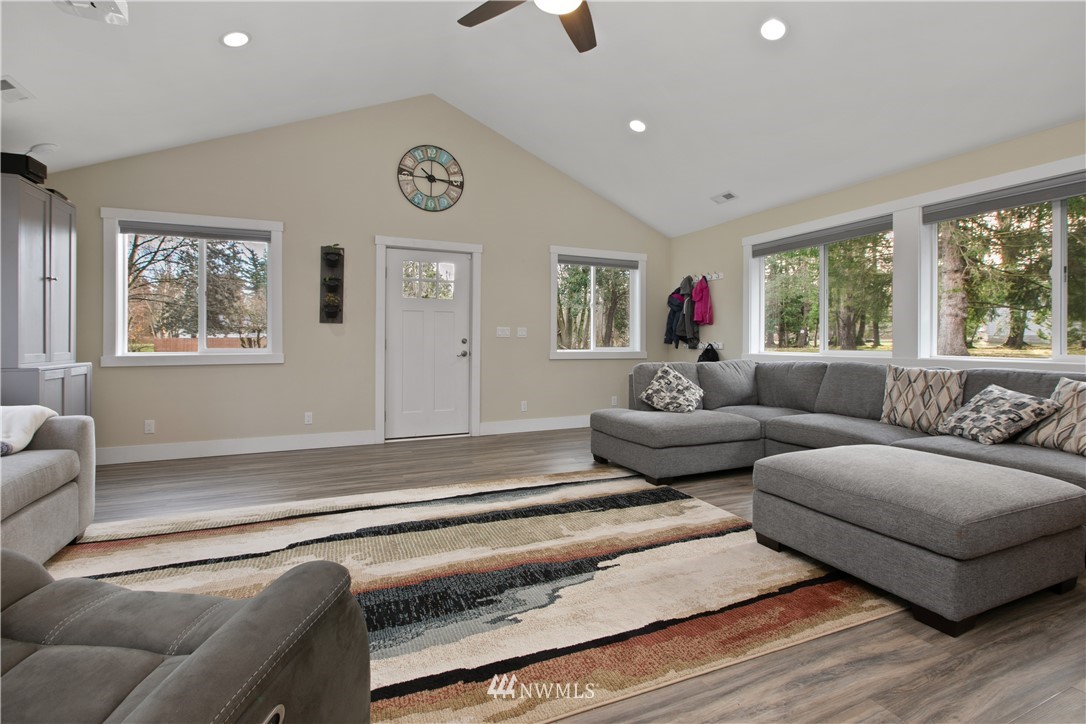 4607 Aldrich Road Bellingham, WA 98226 - Photo 6 of 40 Gallery Image 6