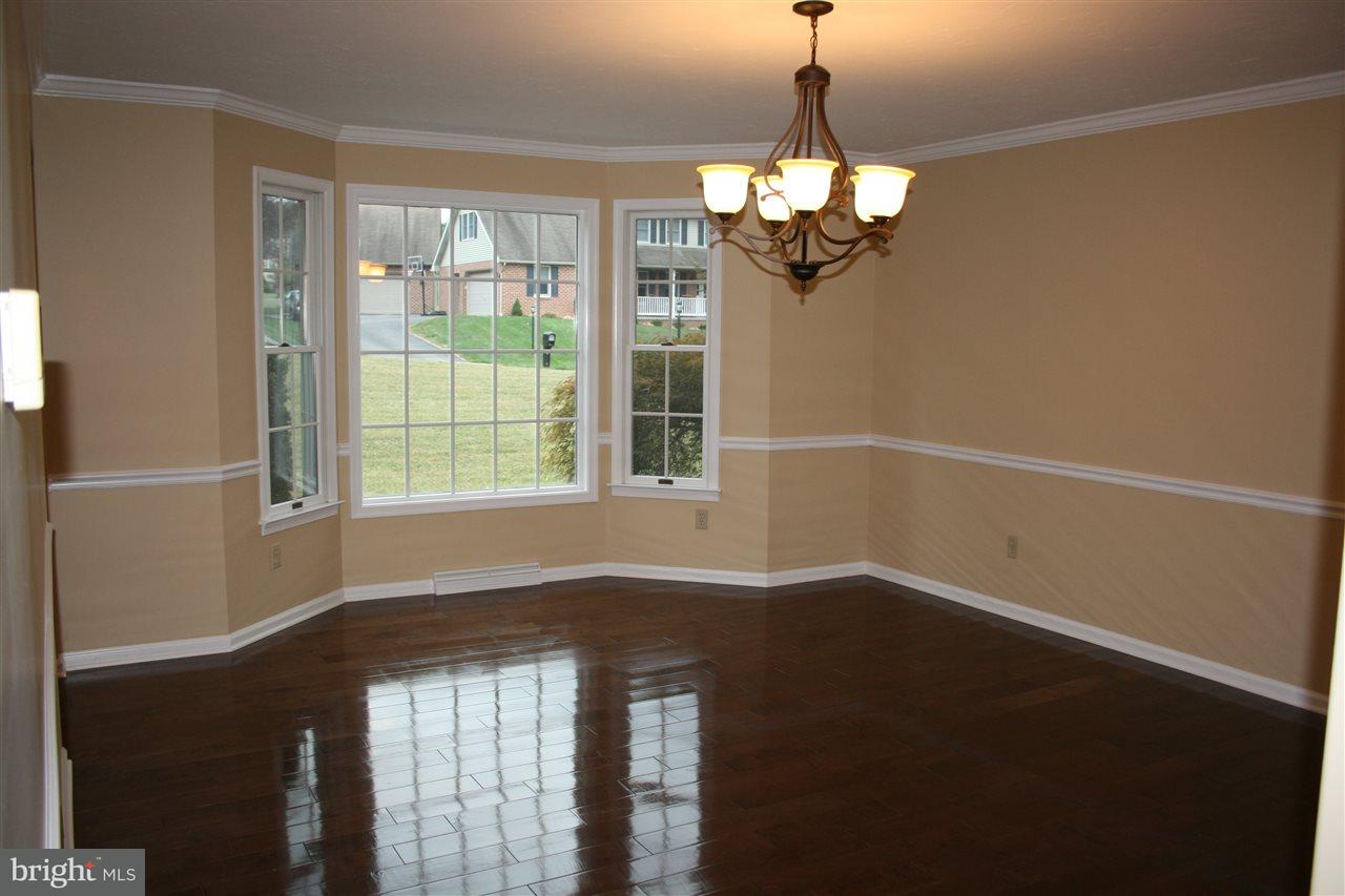 1749 Country Road York, PA 17408 - Photo 11 of 28