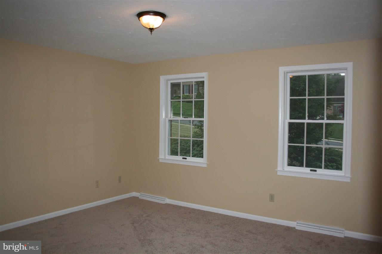 1749 Country Road York, PA 17408 - Photo 20 of 28