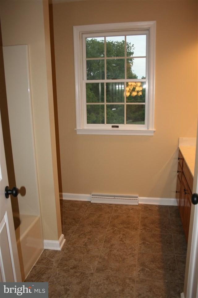 1749 Country Road York, PA 17408 - Photo 21 of 28