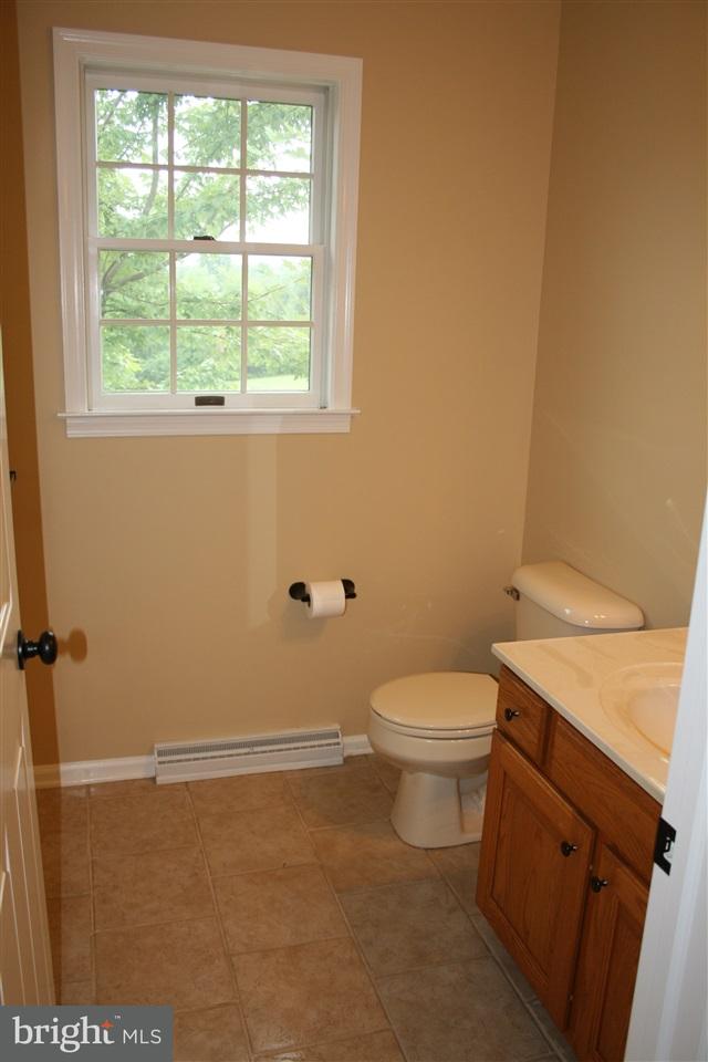 1749 Country Road York, PA 17408 - Photo 23 of 28