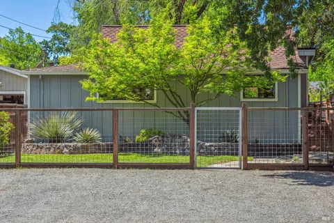 $610,000 | 18450 Lucas Avenue, Sonoma, CA 95476