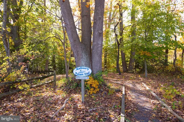 $642,900 | 24276 Asbury Drive, Denton, MD 21629