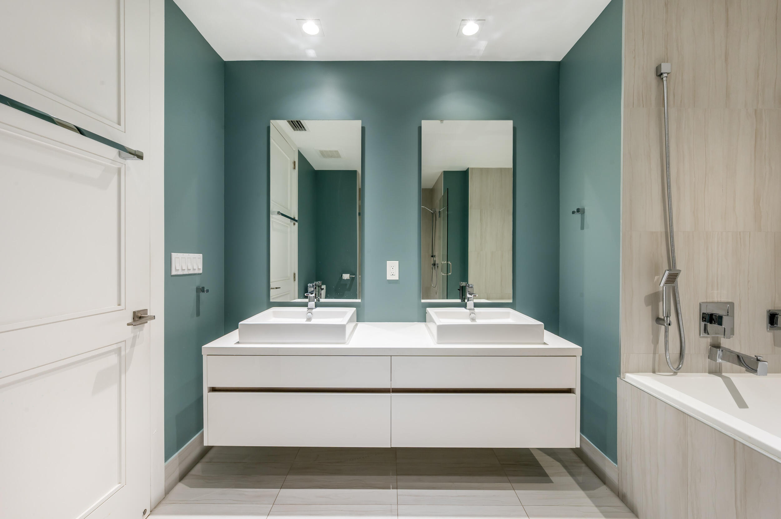 155 East Boca Raton Road, Unit 416 Boca Raton, FL 33432 - Photo 27 of 65 photo-28