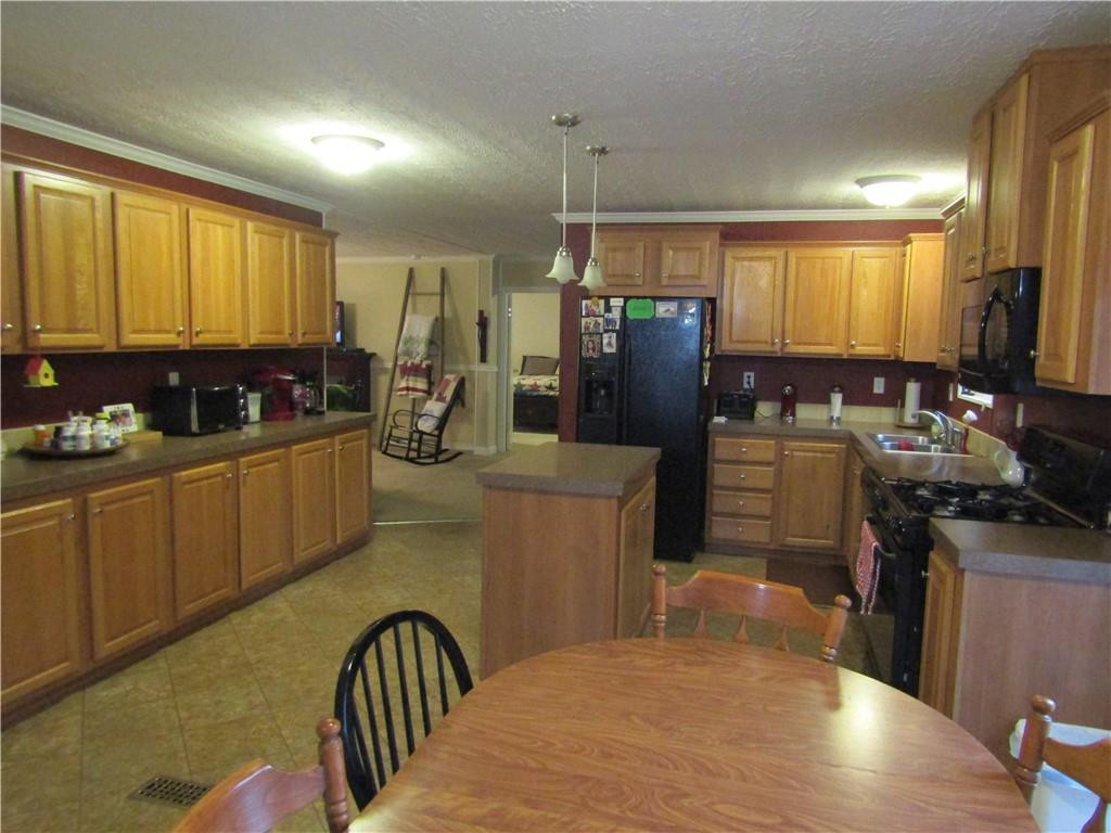 1227 Sandy Cross Road Burlington, NC 27217 - Photo 8 of 28 Gallery Image 8