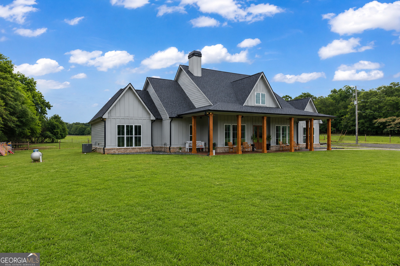 3850 Hog Mountain Road Watkinsville, GA 30677 - Photo 3 of 108