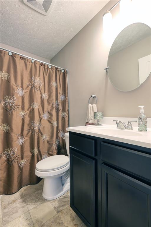 261 Foxwood Road Coraopolis, PA 15108 - Photo 14 of 20 Gallery Image 14