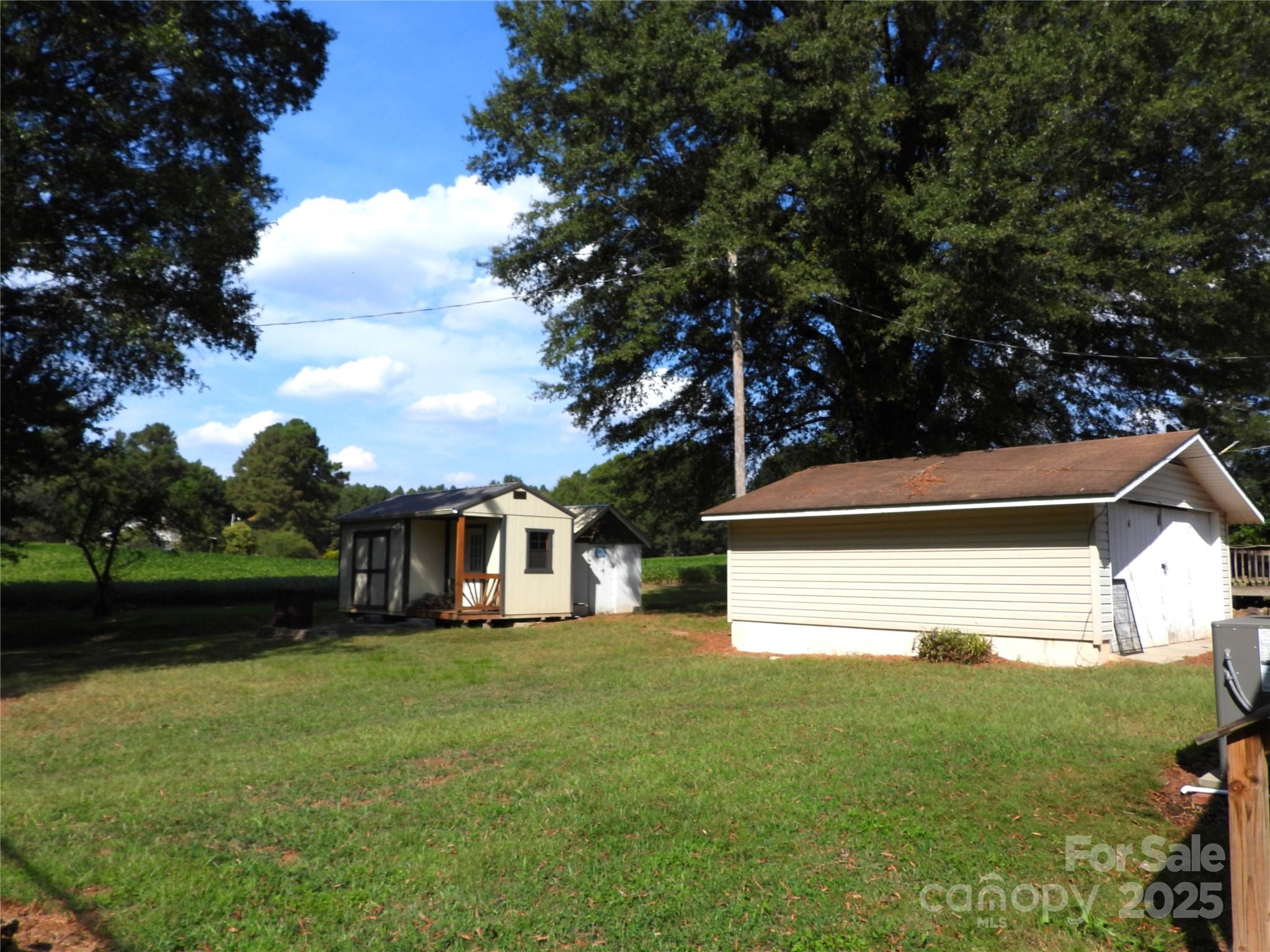 36925 Jana Road Albemarle, NC 28001 - Photo 3 of 20 Gallery Image 3