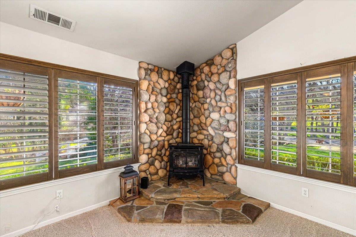 5593 Baldwin Street Valley Springs, CA 95252 - Photo 15 of 65