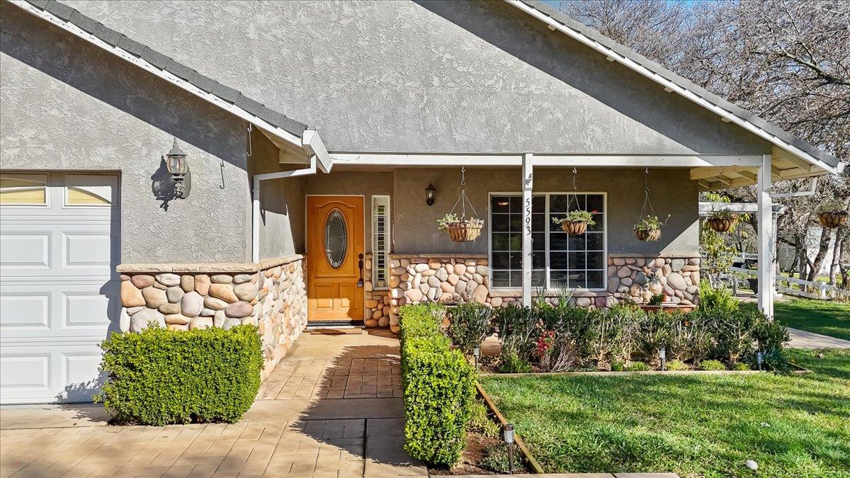 5593 Baldwin Street Valley Springs, CA 95252 - Photo 5 of 65