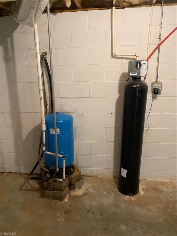 136 Sheep Farm Road Mount Airy, NC 27030 - Photo 26 of 30 New Water Filter System